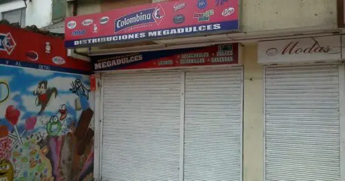 DISTRIBUCIONES MEGADULCES DISTRIBUCIONES MEGADULCES